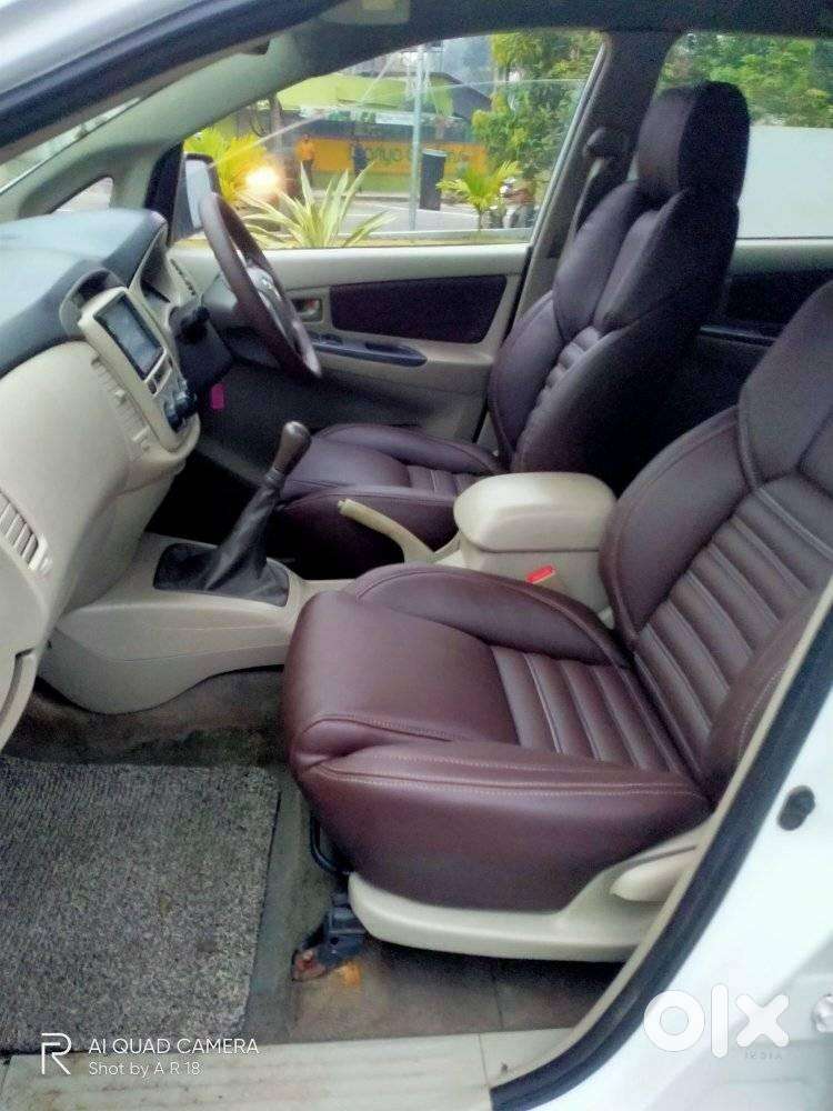 Toyota Innova 2.5 G (diesel) 7 Seater, 2015, Diesel
