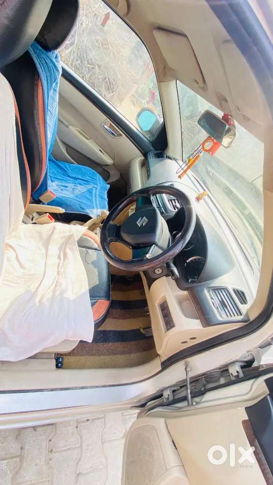 Maruti Suzuki Swift Dzire 2015 Diesel 150000 Km Driven