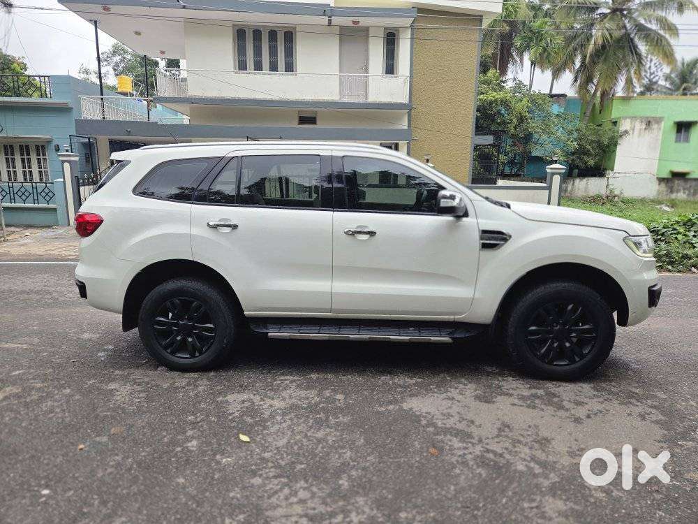 Ford Endeavour 3.2 Titanium At 4x4, 2017, Diesel
