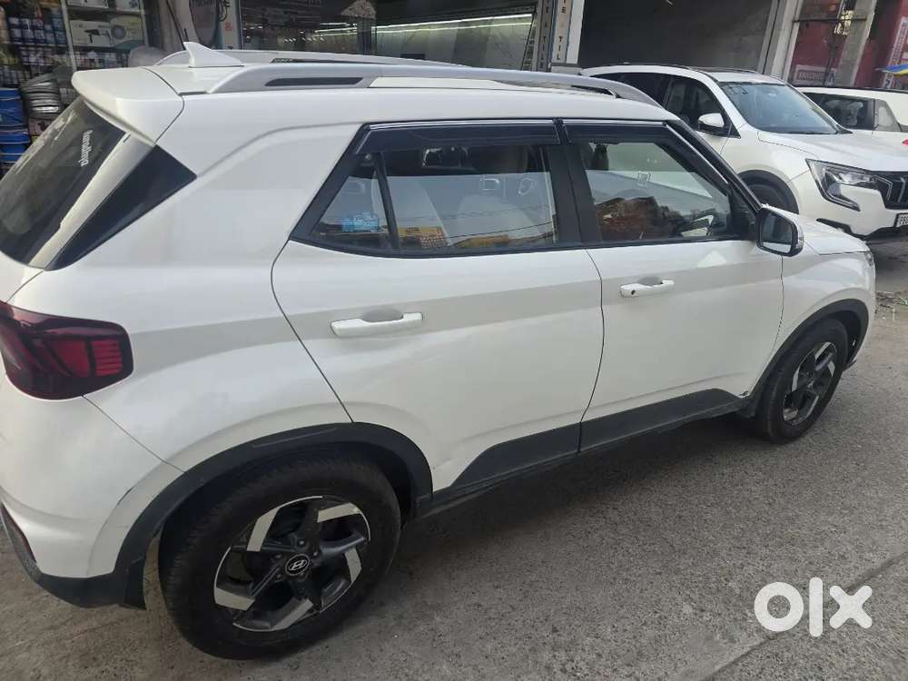 Hyundai Venue 2020 1.5 Crdi Sx Diesel. Single Handedly Used