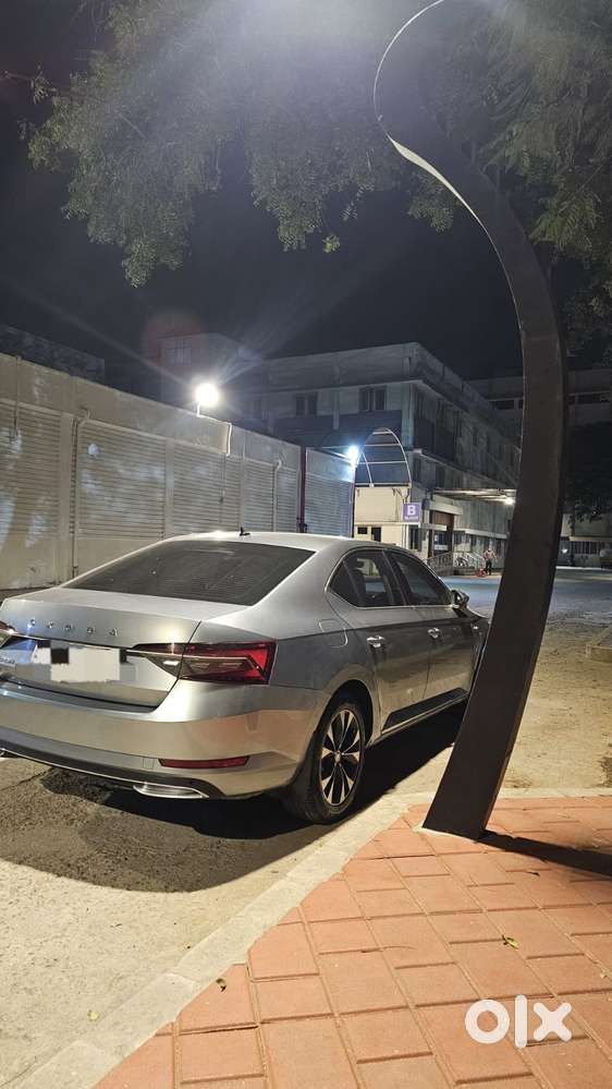 Skoda Superb 2.0 L&k Tsi At, 2020, Petrol