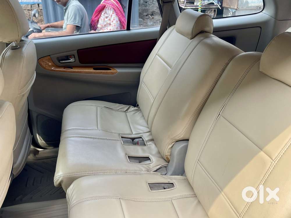 Toyota Innova 2.5 Vx 8 Str, 2009, Diesel