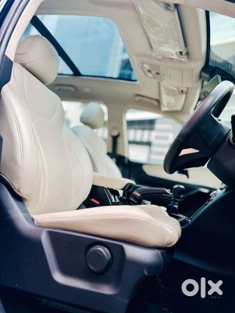Mahindra Xuv700 2.2 Ax 7 Diesel Mt Str, 2024, Diesel