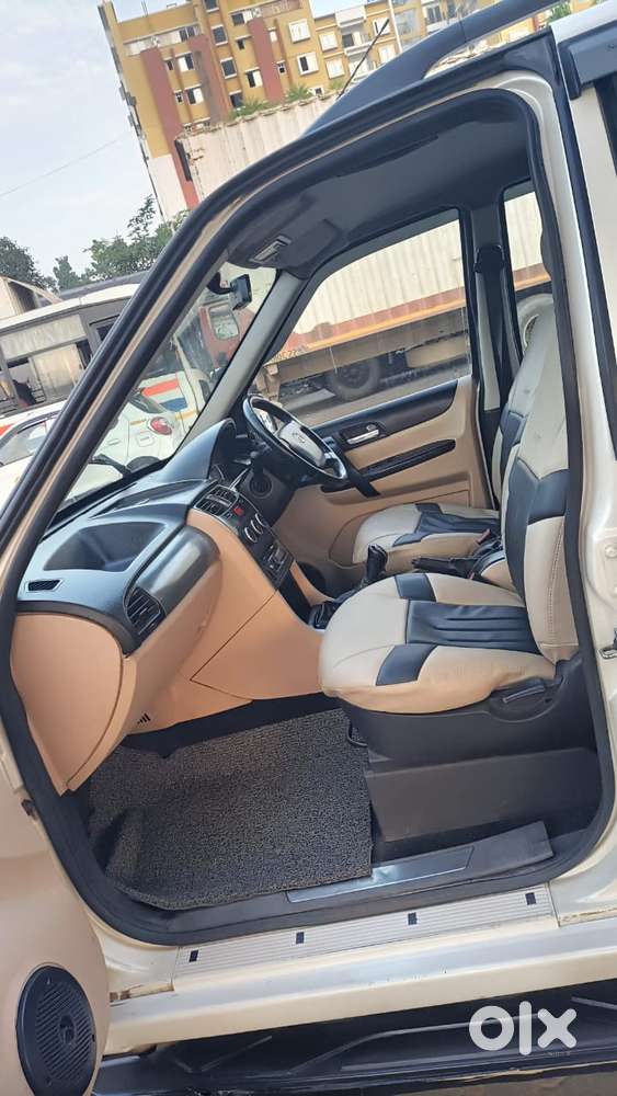 Tata Safari Storme Vx, 2015, Diesel