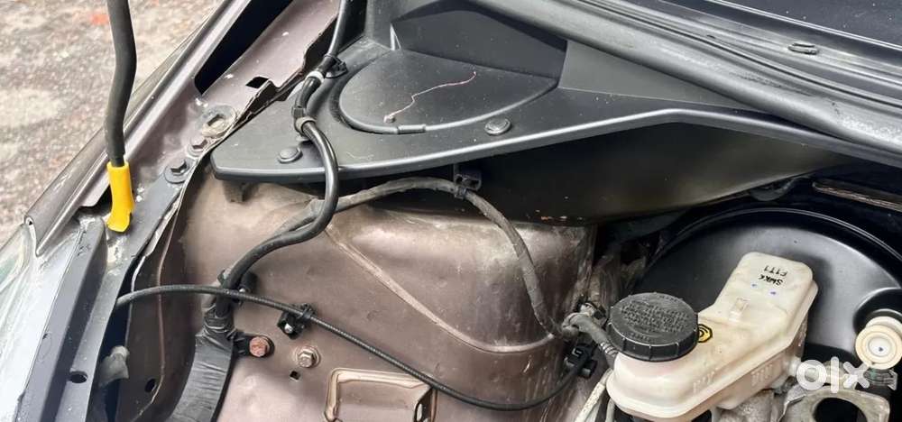 Tata Tiago Xe, 2018, Petrol