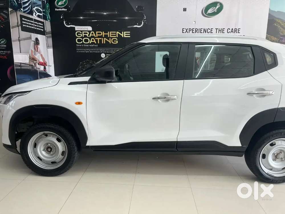 Nissan Magnite 1.0 Xe 2025