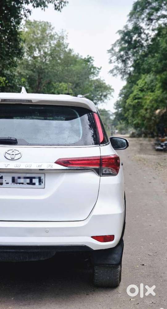 Toyota Fortuner 4x2 At 2.8 Diesel, 2018, Diesel