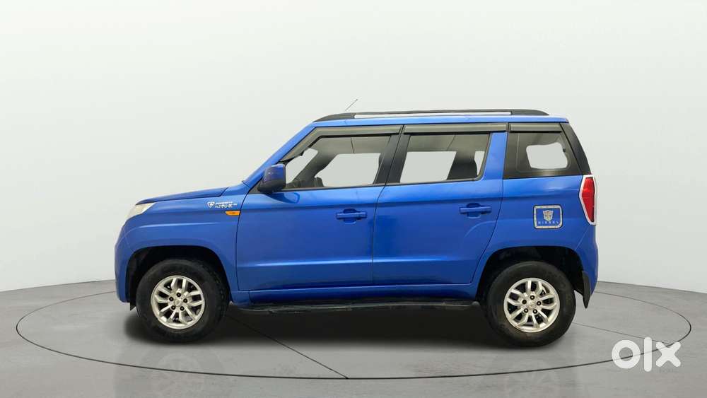 Mahindra Tuv 300 T8 Amt, 2016, Diesel