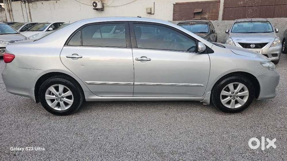 Toyota Corolla Altis 2010-2013 1.8 Js, 2010, Petrol