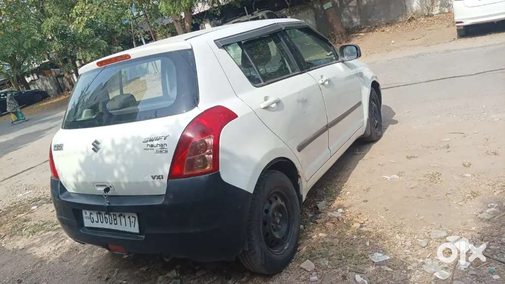 Maruti Suzuki Swift 2010 Petrol Well Maintained