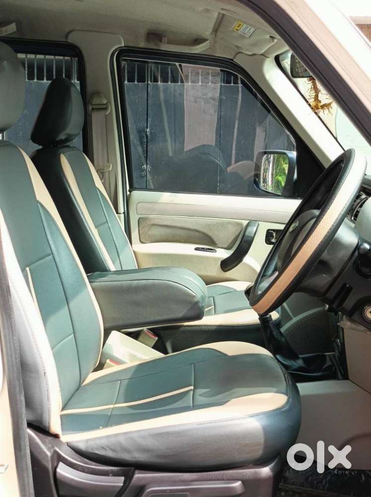 Mahindra Scorpio S10 7 Seater, 2016, Diesel