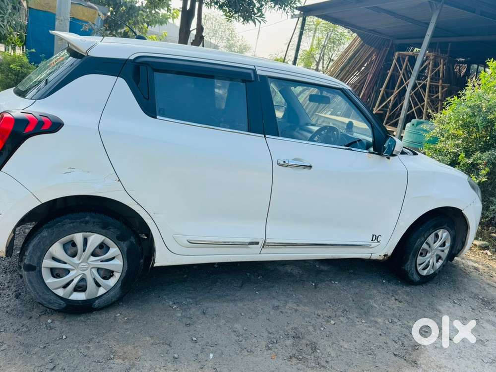 Maruti Suzuki Swift Petrol 2022
