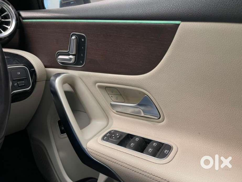 Mercedes-benz A-class Limousine 200, 2023, Petrol