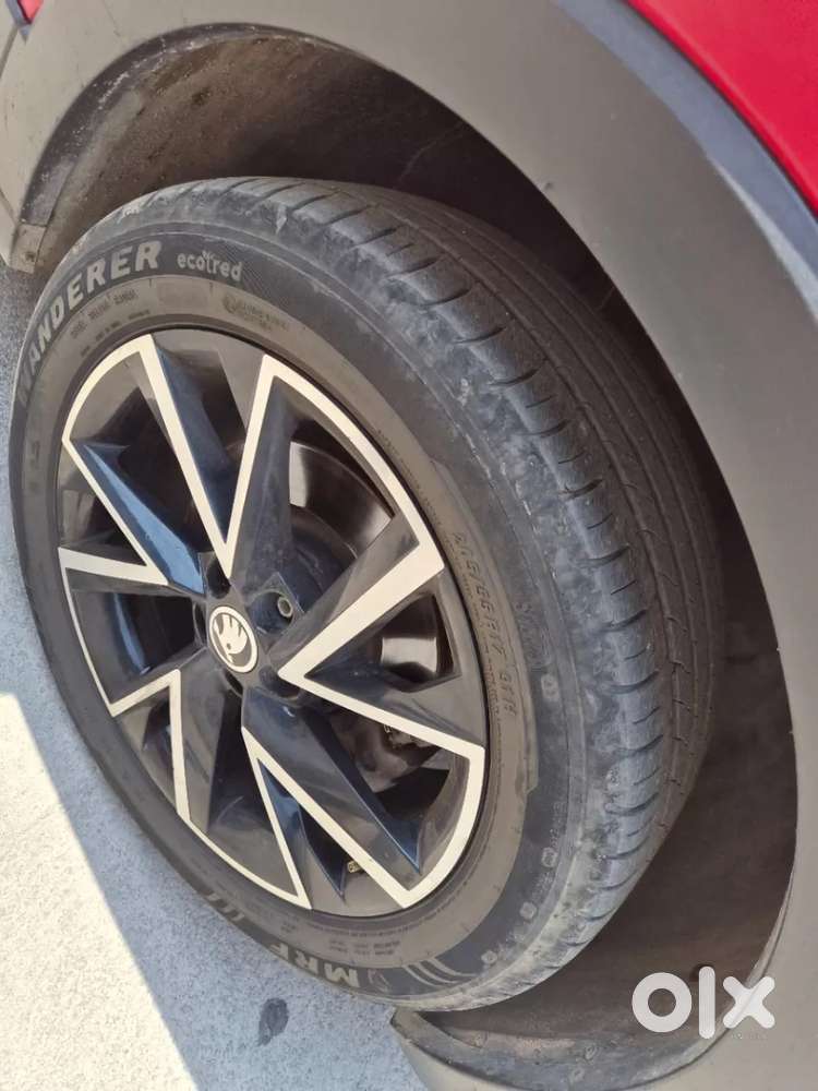 Skoda Kushaq Monte Carlo 1.0l Tsi Mt, 2024, Petrol