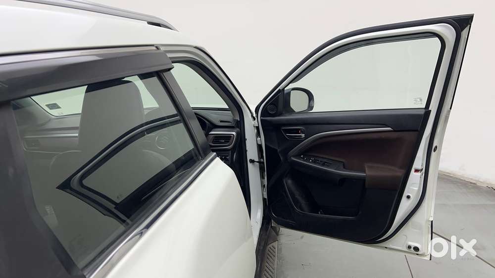 Maruti Suzuki Vitara Brezza 1.5 Lxi, 2023, Petrol
