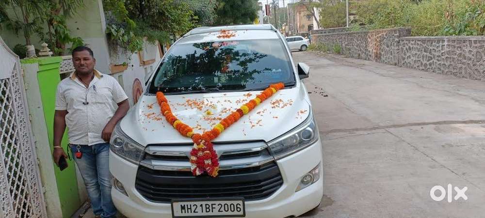 Toyota Innova Crysta 2017 Diesel 226000 Km Driven