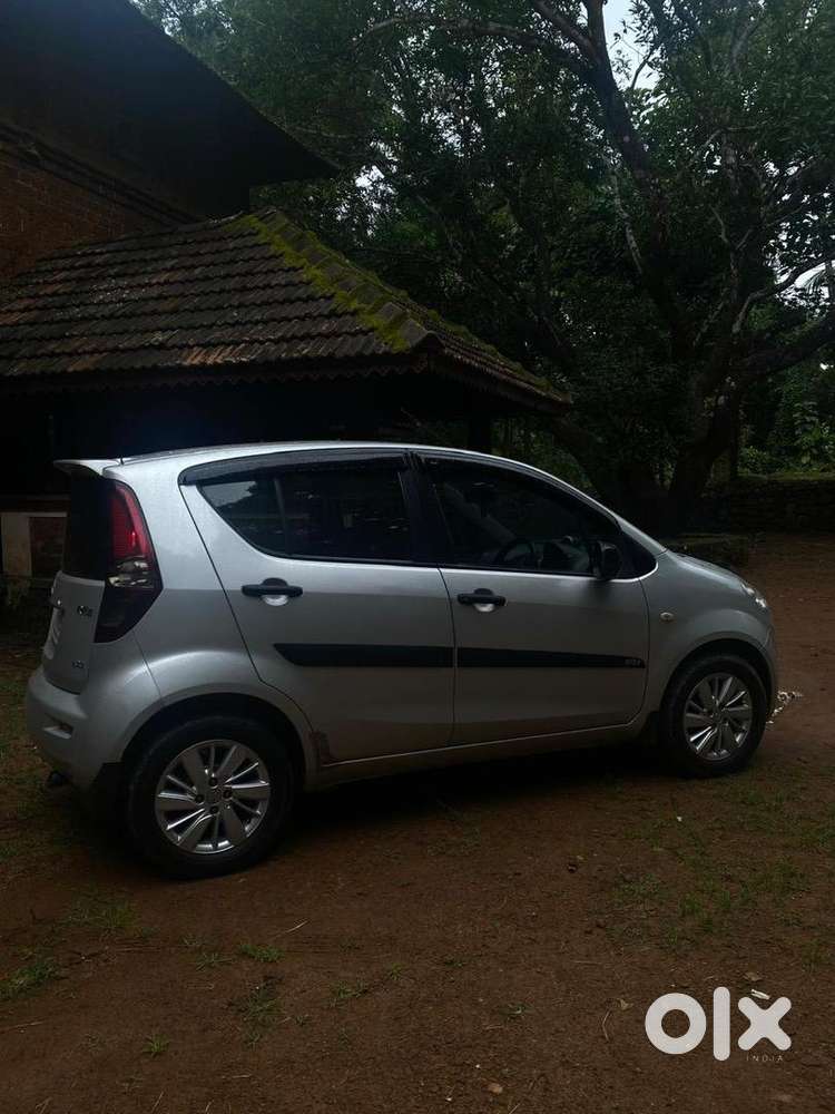 Maruti Suzuki Ritz 2011 Petrol Well Maintained