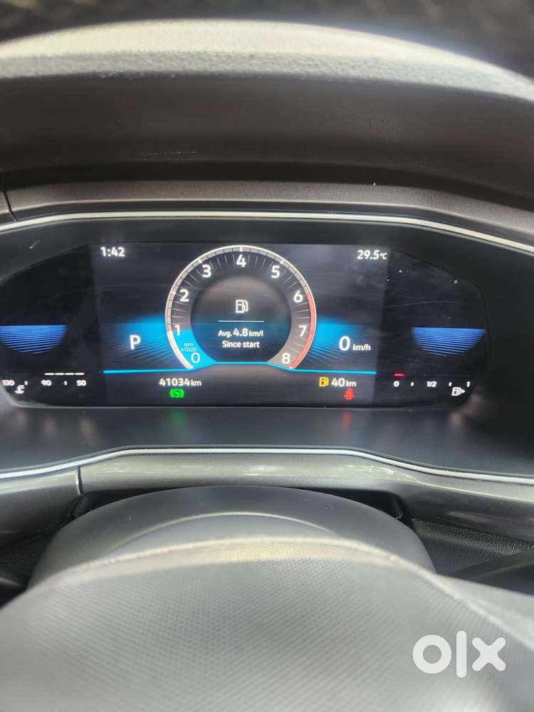 Volkswagen Taigun 1.0 Tsi Topline At, 2022, Petrol