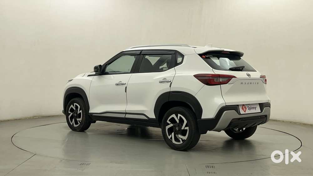 Nissan Magnite 1.0 Xv, 2022, Petrol