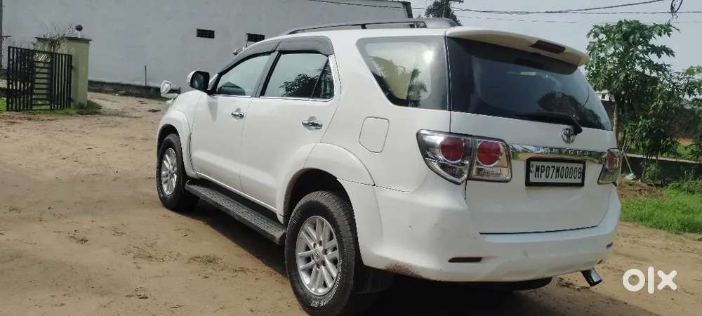 Toyota Fortuner Diesel Mt 2012