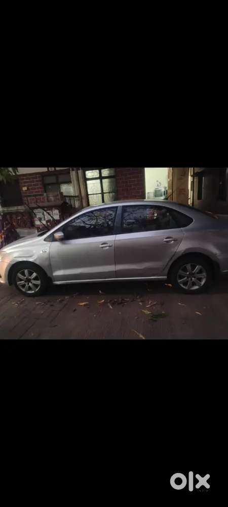 Volkswagen Vento 2012 Model Highline