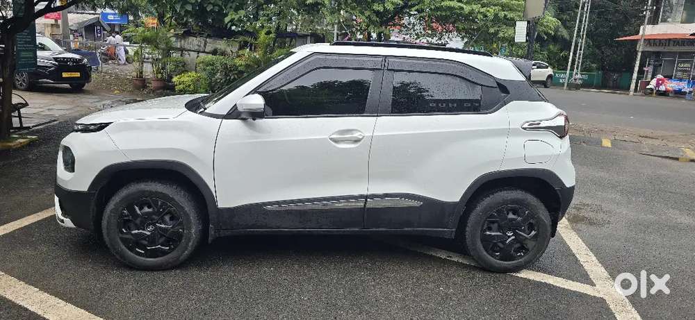 Tata Punch Rhythm 2023 Manual