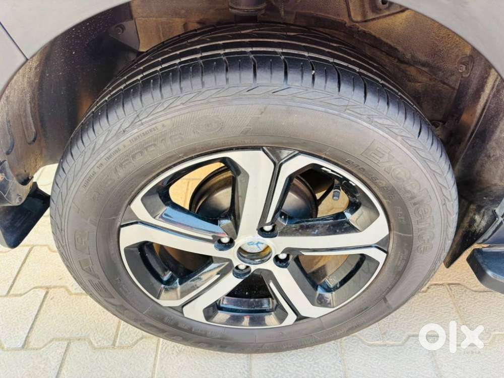 Tata Nexon 1.5 Revotorq Xz Plus Premium Dual Tone, 2023, Petrol