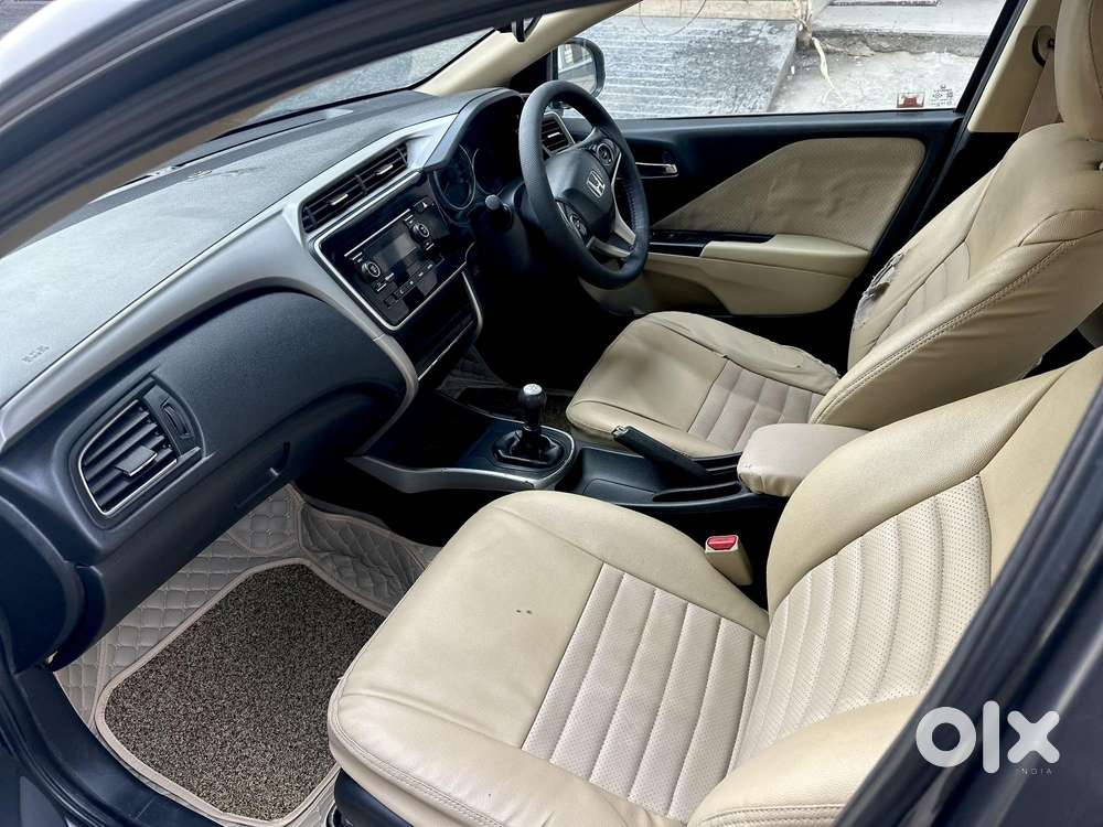 Honda City I-vtec Sv, 2018, Petrol