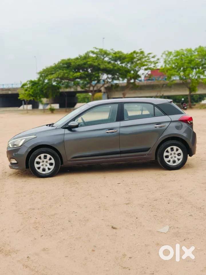Hyundai Elite I20 [ ] 1.4 Sportz Crdi, 2015, Diesel