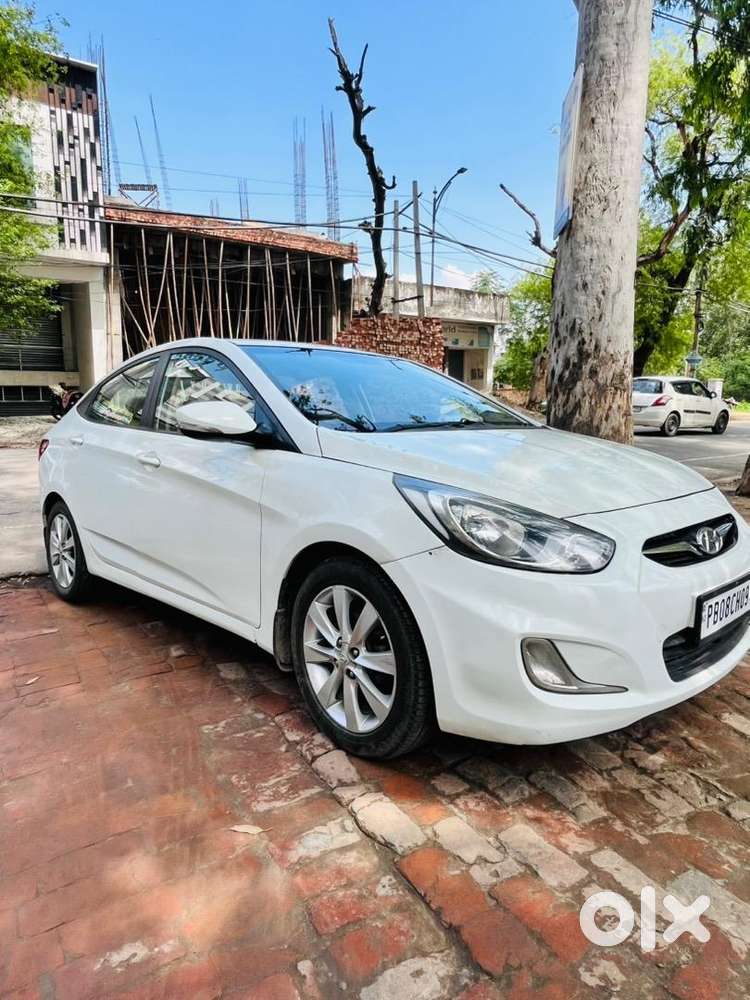 Hyundai Fluidic Verna 2012 Diesel 85000 Km Driven