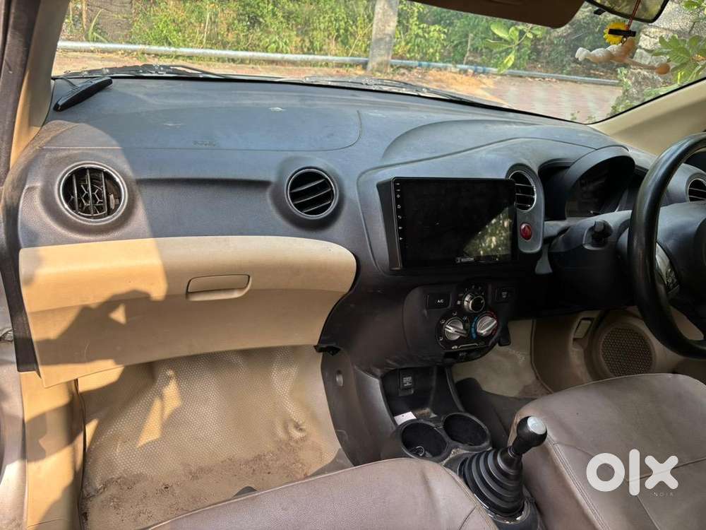 Honda Amaze 2016 Diesel Well Maintained