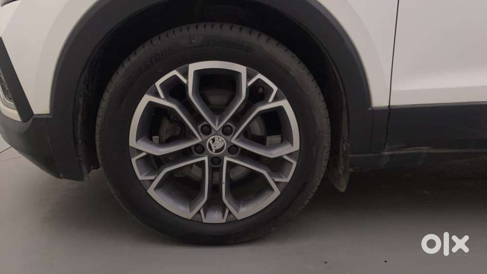 Skoda Kushaq Style 1.5l Tsi Mt, 2022, Petrol