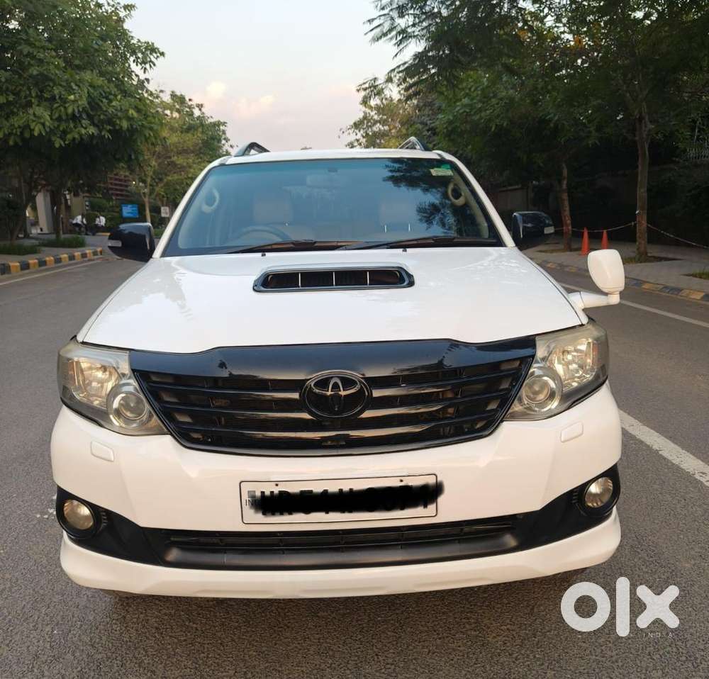 Toyota Fortuner 3.0 4x2 Mt, 2012, Diesel