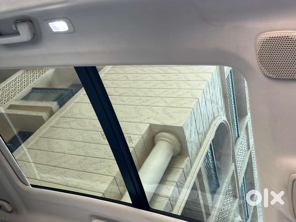 Mahindra Xuv700 2.0 Ax 7 Petrol At Luxury Pack Str, 2022, Petrol