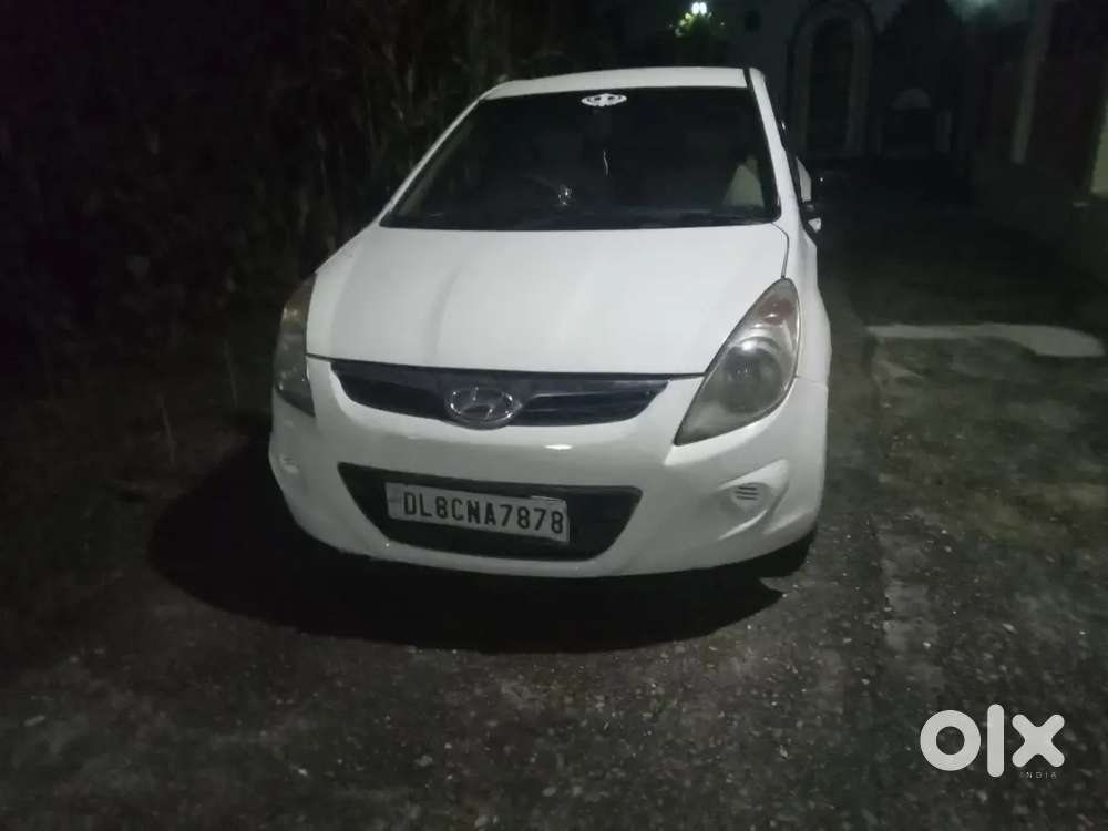 Hyundai I20 2012 Cng & Hybrids Good Condition