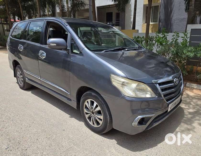 Toyota Innova Diesel 2015 Model