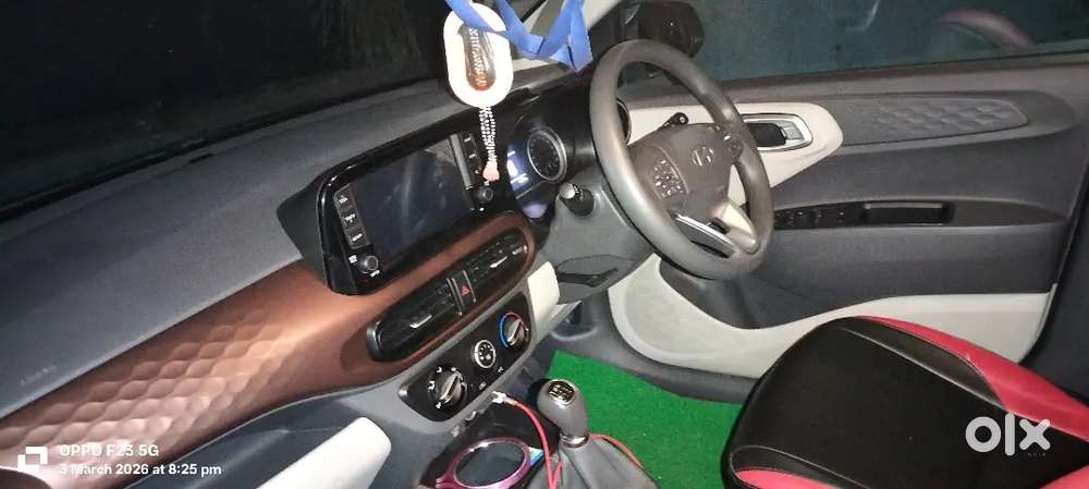 Hyundai Aura 2025 Cng & Hybrids 49500 Km Driven