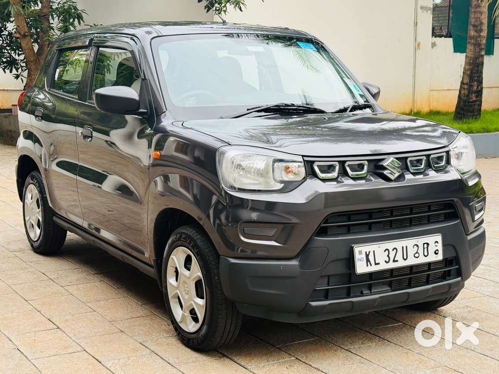 Maruti Suzuki S-presso Vxi, 2023, Petrol