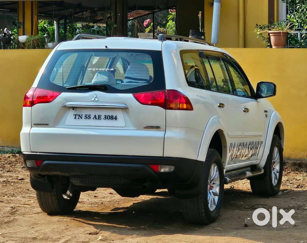 Mitsubishi Pajero Sport 2.5 Automatic, 2012, Diesel