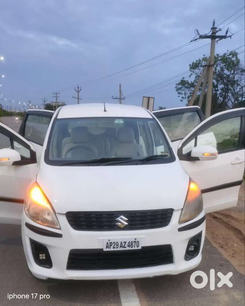 Maruti Suzuki Ertiga Vdi 2013