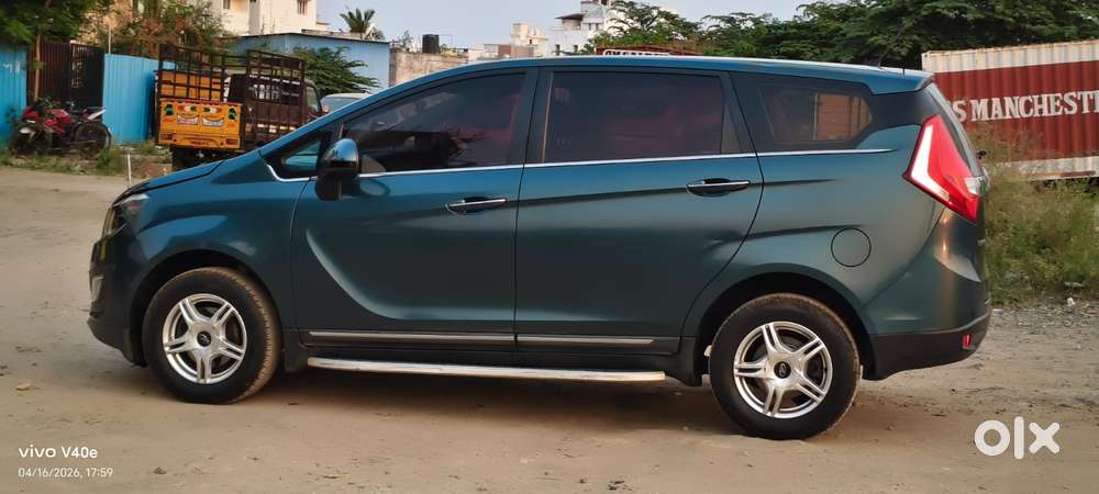 Mahindra Marazzo M6, 2018, Diesel