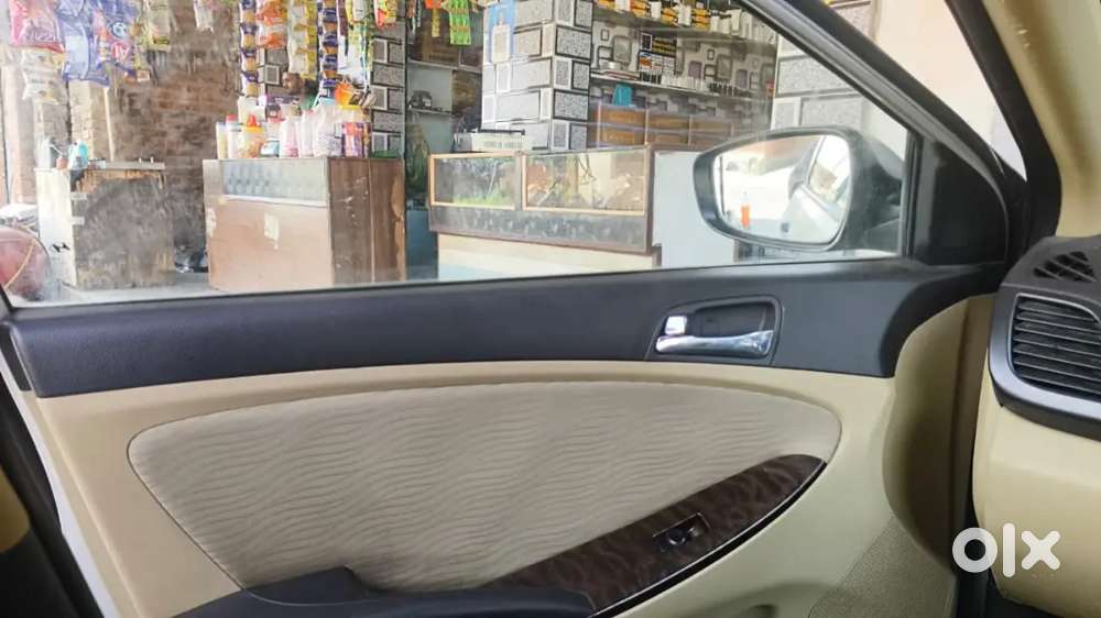 Hyundai Verna 2011 Lpg Well Maintained All Ok 0 Work Need