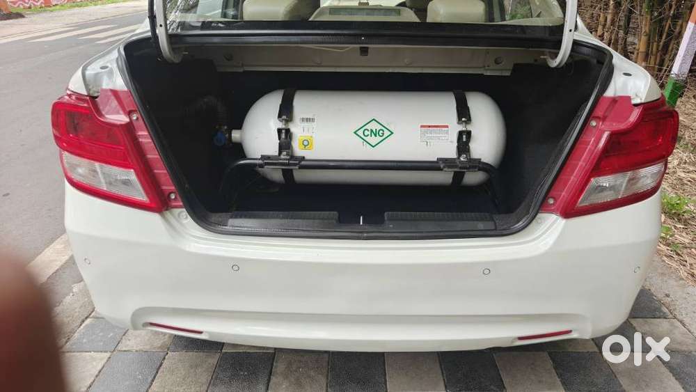 Maruti Suzuki Dzire 1.2 Vxi Cng, 2024, Cng & Hybrids