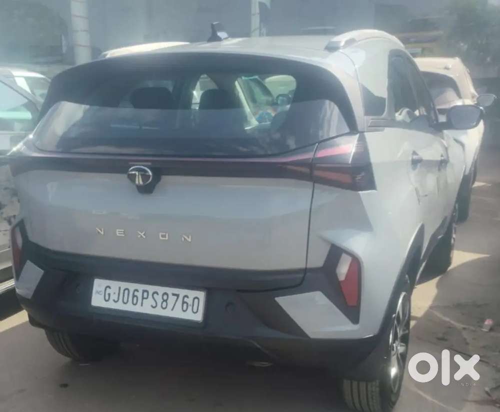 Tata Nexon Petrol 2025