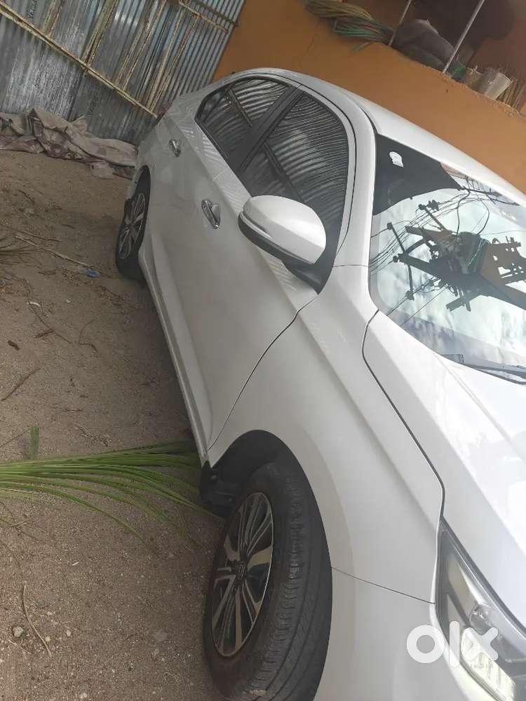 Honda Amaze 2nd Gen 2024 First Owner New Leather Seatcover