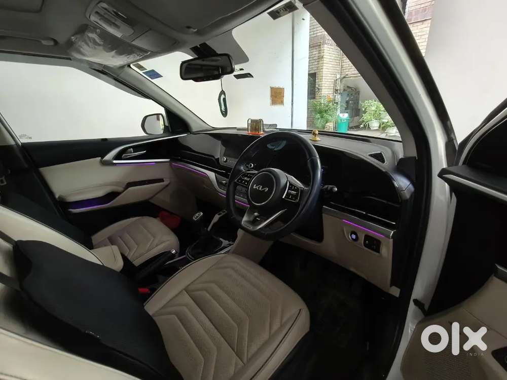 Kia Carens Luxury Plus Turbo 7 Str 2022