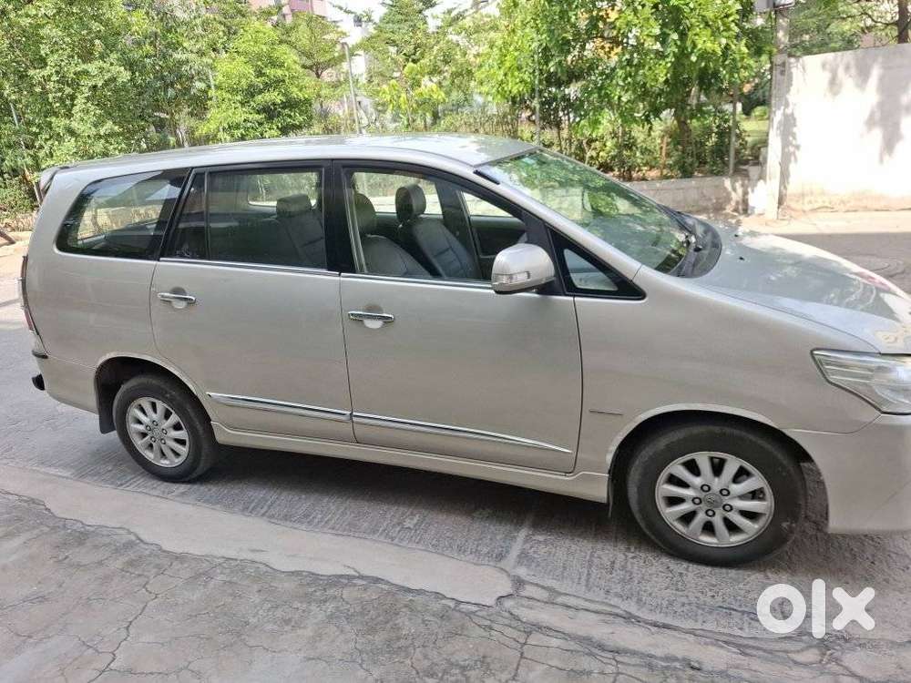 Toyota Innova 2.5 Vx 8 Str, 2014, Diesel