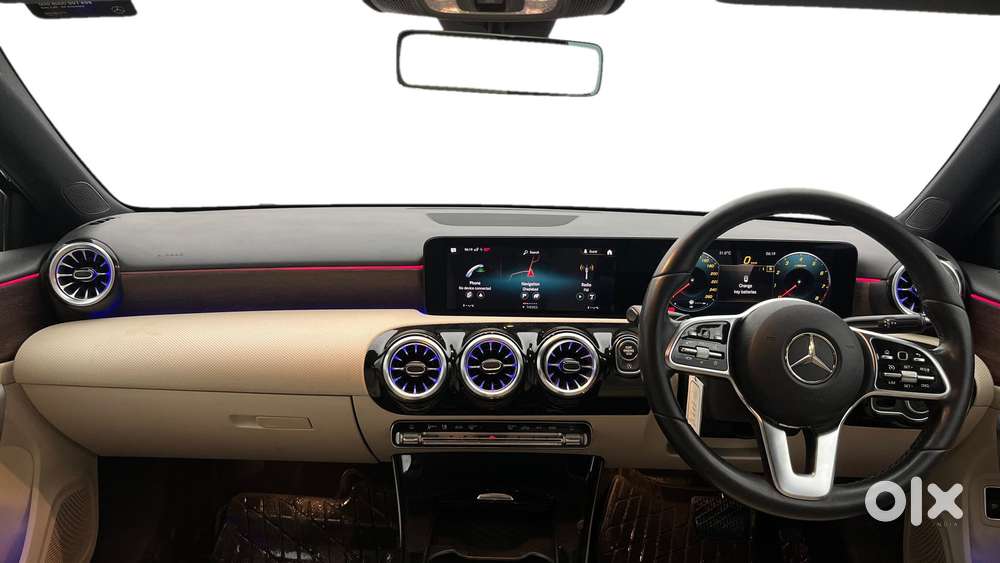 Mercedes-benz A-class Limousine 1.3 A 200, 2022, Petrol