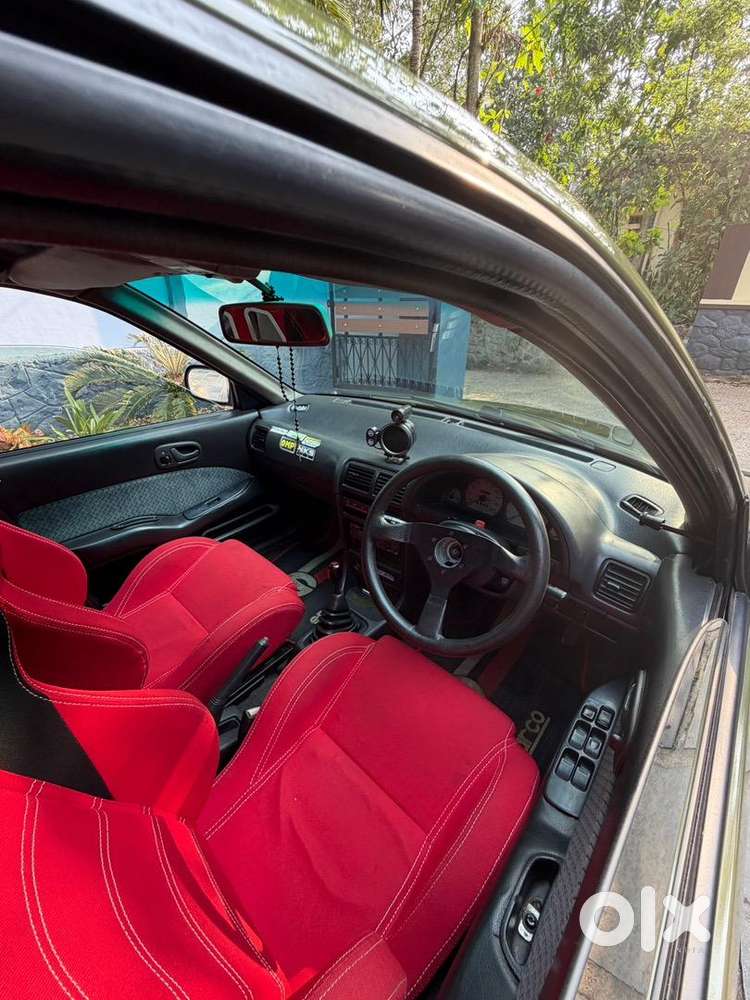 Maruti Suzuki Esteem 2002 Petrol Well Maintained