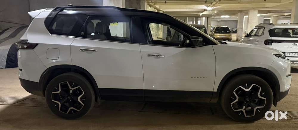 Tata Safari 2.0 Accomplished+